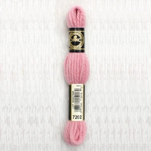 DMC Tapestry Wool 7202 Light Salmon - 8m - Picture 1 of 1