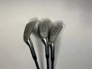 Tolle weiße 8,9,P Hybrid Eisen - Herren Golfschläger - RH steifer Schaft - 3 Schläger - Bild 1 von 6