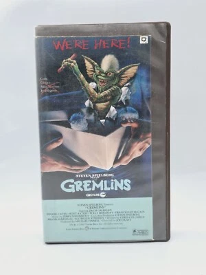 1985 Gremlins - Steven Spielberg - Grey Gate VHS Rental Clamshell - Image 1 of 4