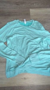 Athleta girl size 12 long sleeve top - Picture 1 of 3