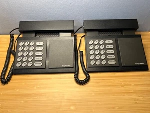 2 x 1986 B&O Bang & Olufsen Beocom 600 Danish Design Black Telephone FREE SHIP - Afbeelding 1 van 12