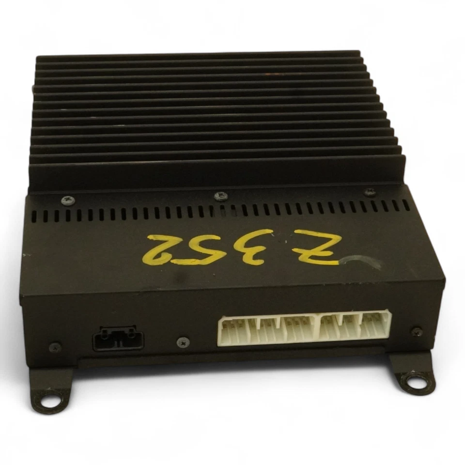 04-09 Jaguar Xj8 X350 Radio Audio Stereo Amplifier Trunk Mounted 2R8318c808ba - Image 1 of 4