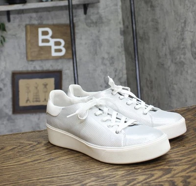 Zapatilla deportiva Naturalizer Morrison 2.0 para mujer con cordones I4584L7 cuero plateado gris 8,5 W Foto 1 de 4