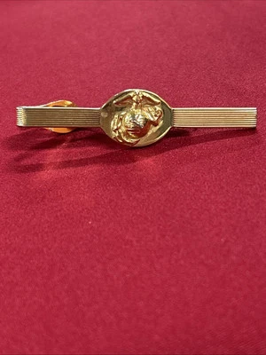 Clip de barra de corbata tono dorado del Cuerpo de Marines USMC - O.E.C. 14-77 Foto 1 de 3