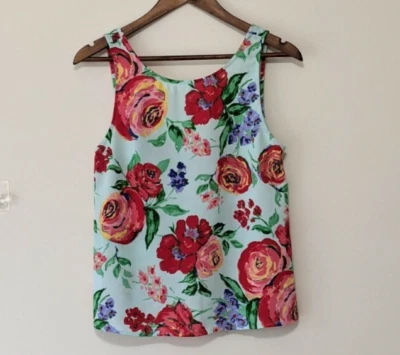  Regata Everly floral sem mangas, pequena - Imagem 1 de 4