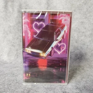 Dryve - Seulement L'Amour (Pink) Cassette [Synthwave] New Retro Wave x/60 - Imagen 1 de 6