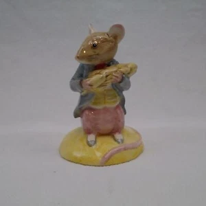 BESWICK BEATRIX JOHNNY TOWN MOUSE EATING CORN 1999 BP10a FIGURINE FREE SHIP RC - Picture 1 of 7