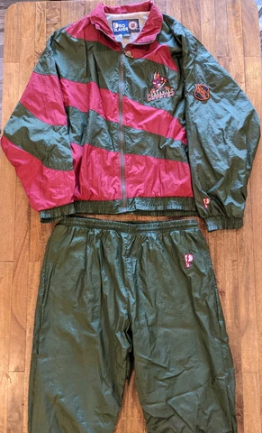 Vintage NHL Phoenix Coyotes Pro Player Jacket and Pants Tracksuit Size XXL Cover