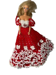 Vintage Mattel Barbie In Crocheted Dress - Malaysia 1966 Marking - Picture 1 of 6