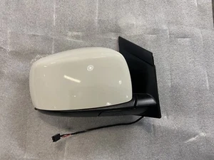 2010-2016 OEM Chrysler Town & Country Stone White Right Pass. Side View Mirror - Picture 1 of 6