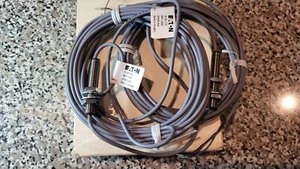 CURLER HAMMER E57LAL8T111 PROXIMITY SWITCH SENSORS ***2 SENSORS IN BOX*** - Picture 1 of 6