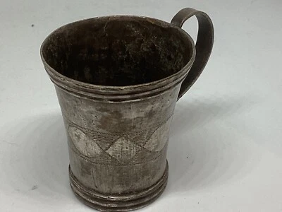lovely small Spanish colonial cup, unmarked silver, 17th/18th century - image 1 of 4