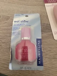 Maybeline Discontinued Wet Look Nail Color Wet Shine Rainy Day Red Alt Pckg - Picture 1 of 1
