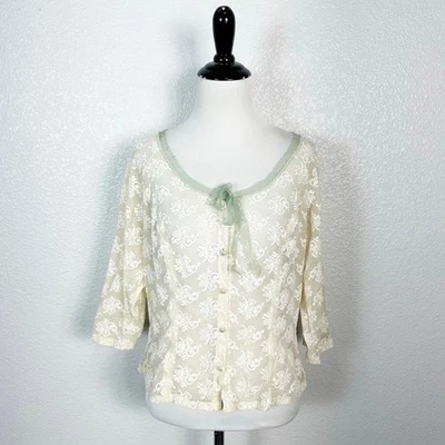 Top con botones de encaje transparente Hanky Panky para mujer en crema talla grande Foto 1 de 4