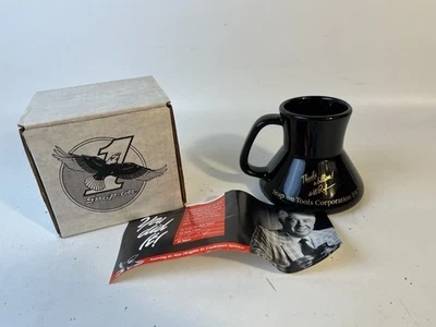 FERRAMENTAS DE ENCAIXE Obrigado Um Bilhão Bill Rayburn EUA CAFÉ Bebida Caneca NOVO ESTOQUE ANTIGO - Imagem 1 de 4