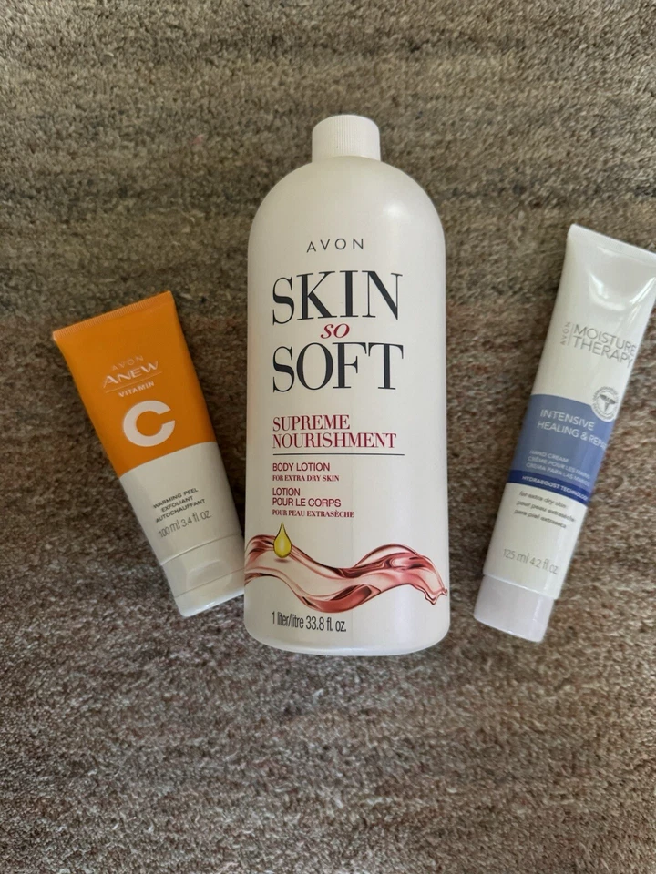 Lotto di 3 Avon Skin Care NUOVI - Immagine 1 di 1