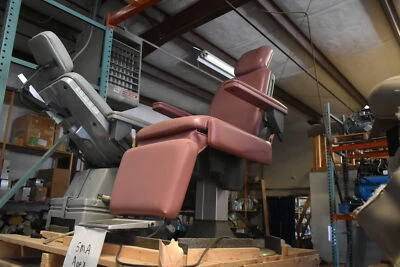 SMR Apex 22000 Oral Surgery Chair - Image 1 of 4