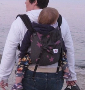 Babytrage kokadi taitai toddlersize sehr gut erhalten - Bild 1 von 3