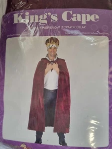 ADULT KING CAPE - Picture 1 of 3