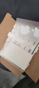 Adesivi logo Apple bianchi autentici nuovi (2) adesivi per foglio 90 fogli - Foto 1 di 2