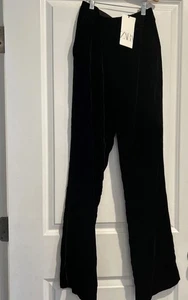 Neue schwarze Samthose Hose von Zara Größe M - Bild 1 von 2