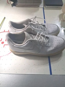 Nike Air Force 1 Hombres Talla 12 Triple Blanco Cuero Tenis Zapatos ¡Excelentes!  - Imagen 1 de 12