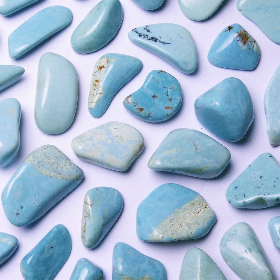 ★☆ OPALE BLEUE de Madagascar - Pierres roulées vendues à l'unité - 1,5 à 2 cm ☆★ - Photo 1/1