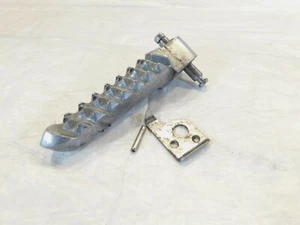 2005-2012 Triumph Sprint ST 1050 Left Rear Passenger Footrest Foot Peg T2081622 - Bild 1 von 9