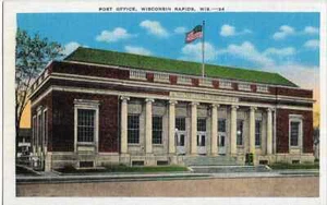 "The Wisconsin Rapids Post Office" c1940 Linen Era Postcard Wisconsin - Picture 1 of 2