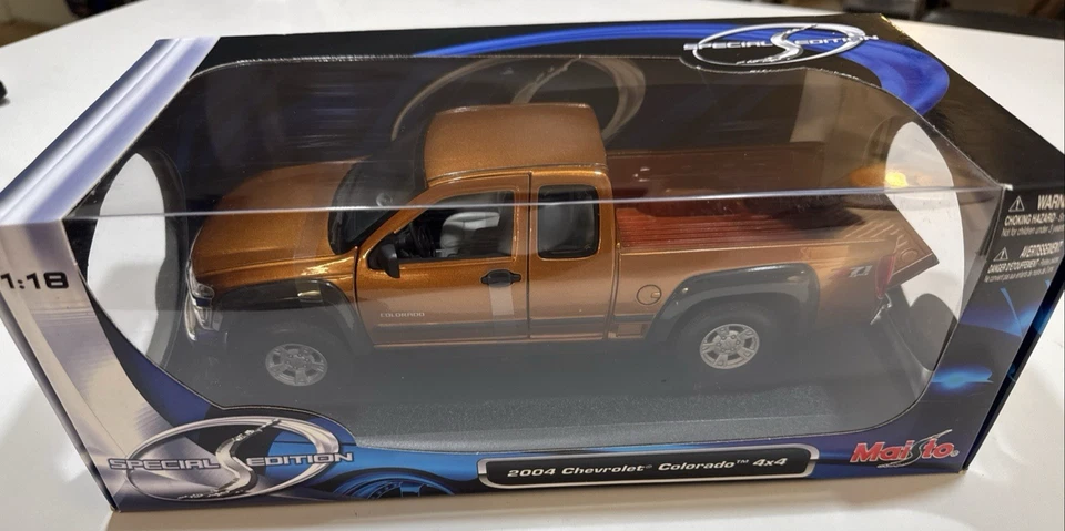 Chevy Colorado Z71 2004 4x4 - raro - Maisto 1/18 edición especial naranja - nuevo Foto 1 de 1
