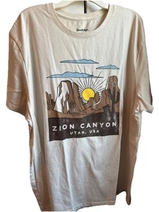 Parque Nacional Zion Canyon Utah Para hombres Talla XLGoodfellow Marfil con Estampado ZION. NUEVO - Imagen 1 de 5