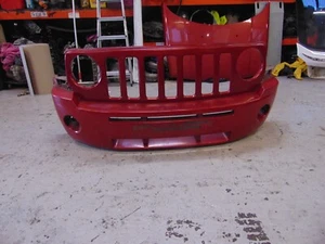 2007 JEEP PATRIOT 2007- 10 FRONT BUMPER IN RED - Picture 1 of 6