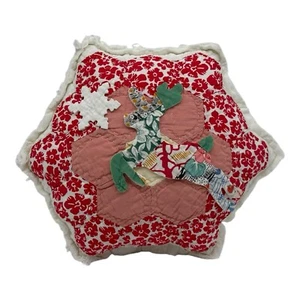 NEU Handarbeit Weihnachten Rentier & Schneeflocke Kissen Vintage Quilt alte Chenille - Bild 1 von 9