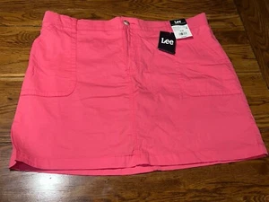 NWT Women’s LEE Midrise Regular Fit Pink Glow Skort Size 20 - Picture 1 of 9