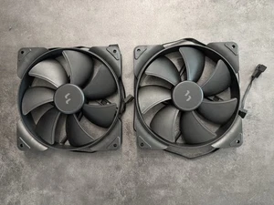 Fractal Design Aspect 14 PWM 1700 RPM  Case Fans (140mm Black) (2x) - NEW - Picture 1 of 2