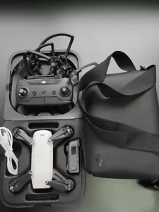 DJI Spark, Portable Mini Drone, Alpine White LIMITED STOCK - Picture 1 of 8