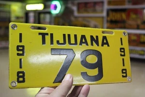 1918 1919 TIJUANA PORCELAIN METAL LICENSE PLATE SIGN AUTOMOBILE CAR AUTO GAS OIL - Picture 1 of 14