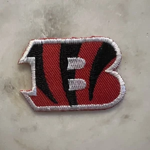 B Patch - Bengals Football - rot/schwarz - 2 Zoll x 1,3/8 Zoll - Bild 1 von 2