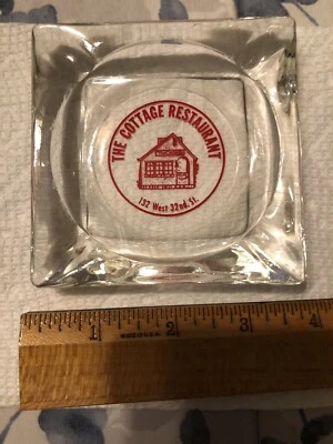 THE COTTAGE RESTAURANT NYC VINTAGE GLASS ART DECO ASHTRAY. RARE CIRCA 1940 - Image 1 of 3