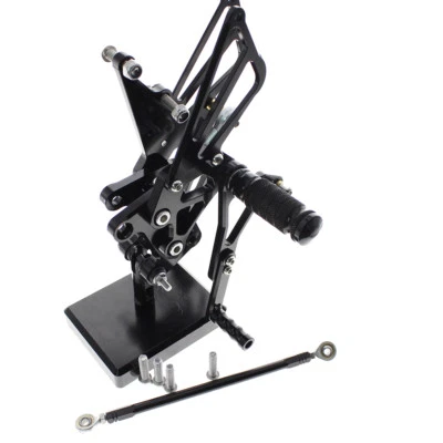 Pedal reposapiés FXCNC CNC negro para TRIUMPH Speed Triple 509 595 955 1050 Foto 1 de 4