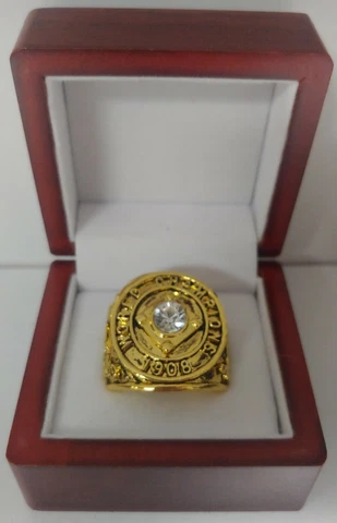 Chicago Cubs - 1908 World Series Ring With Wooden Display Box Cover