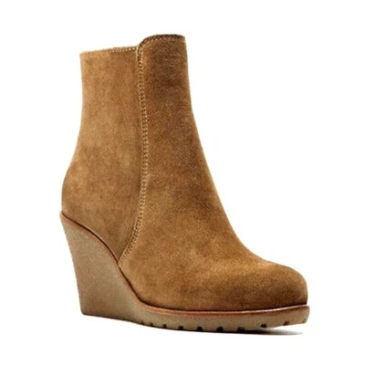 Botín de cuña de gamuza impermeable Krista nuevo sin caja tostado talla 7 pequeño rasguño La Canadienne Foto 1 de 4