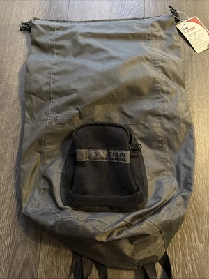 Paquete seco Yukon Outfitters Foto 1 de 4