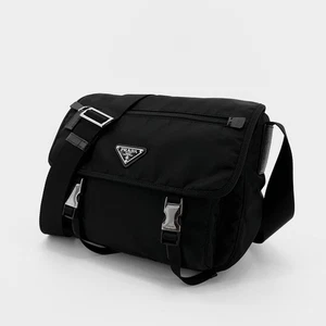 Prada Sac croisé en nylon Re-Nylon à boucle 1BD953 148471270 - Picture 1 of 7