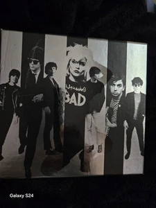 BLONDIE AGAINST THE ODDS 1974-1982 COMPILATION W/165 PAGE BOOK.3 CD'S. - Bild 1 von 9
