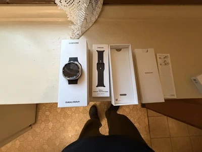 samsung galaxy watch 8 classic - Image 1 of 4