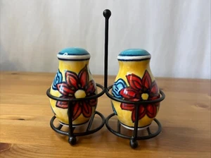 Hand painted Salt&Pepper Shaker With Black Holder - Picture 1 of 7