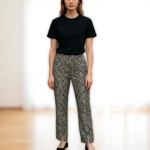 Zara Pants Womens Medium Black White Snake Print Vented Faux Leather Slim Leg - Picture 1 of 13