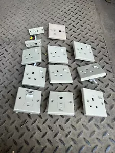 WOHNWAGEN/WOHNMOBIL/BOOT CLIPSAL STECKER STECKER SET - Bild 1 von 4