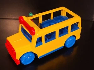 Playmates 1986 School Bus Vintage Retro Toy - Picture 1 of 12